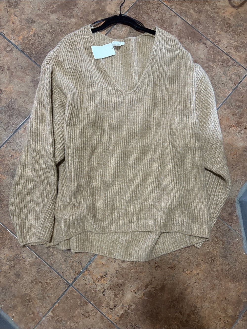 H&M Beige Ribbed V-Neck Sweater